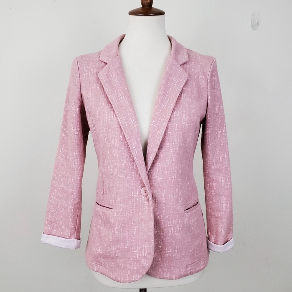 Le Lis Melodie Textured Knit Blazer pink jacket